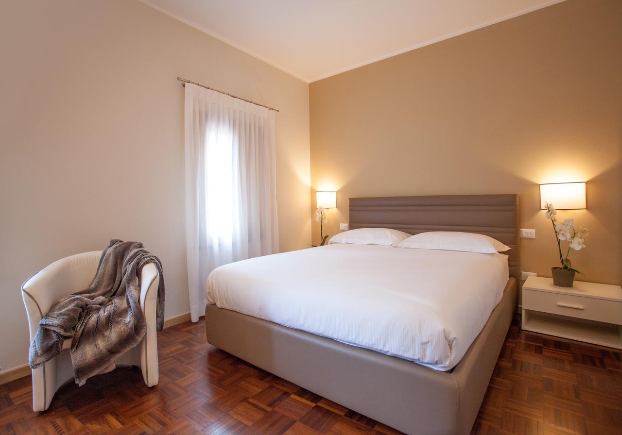 Residence "Le Casette" Pordenone Eksteriør bilde