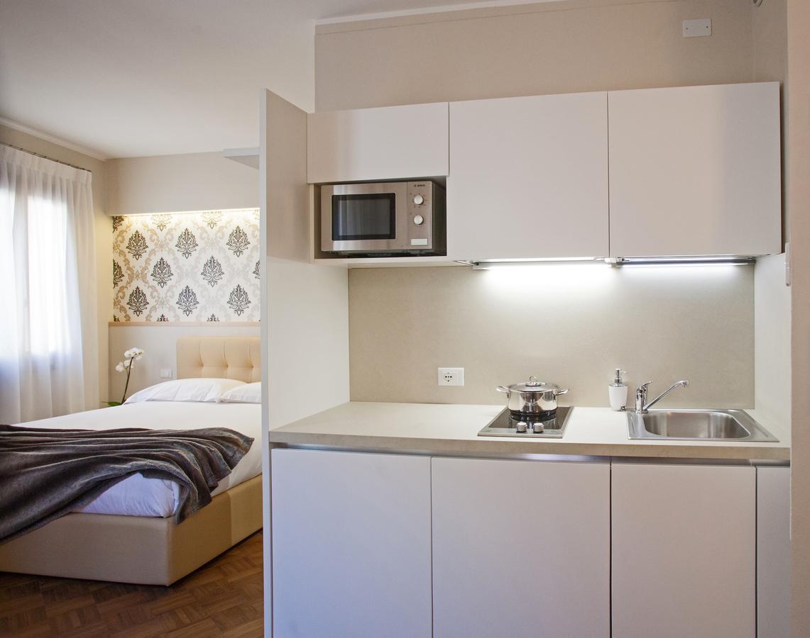 Residence "Le Casette" Pordenone Eksteriør bilde